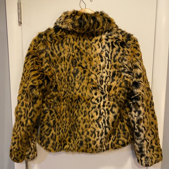 Boohoo Leopard Faux Fur Crop Jacket - size M - Picture 3 of 6